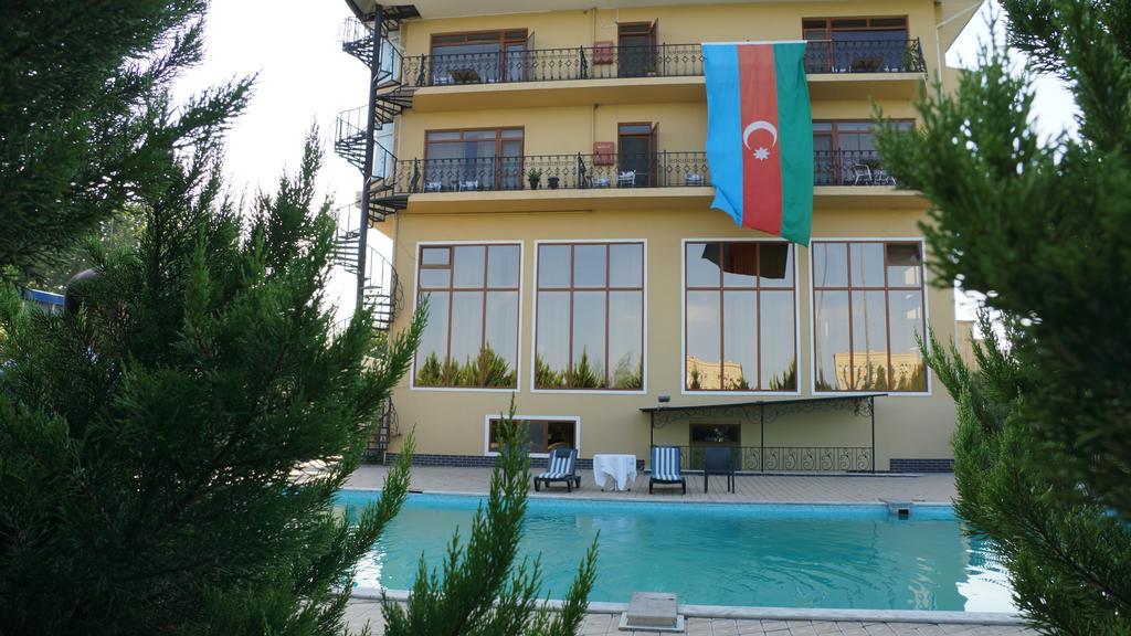 River Side Hotel Mingachevir Exterior photo